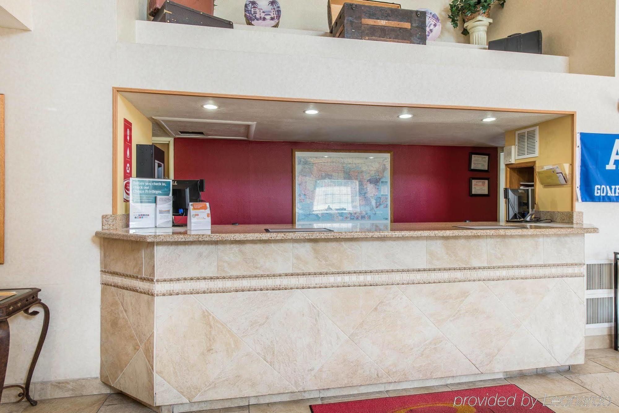 Econo Lodge North Academy Colorado Springs Exterior photo